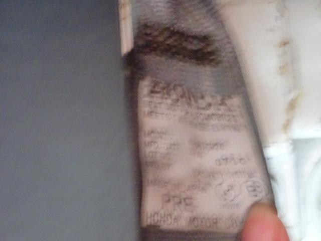 アクティトラック 　４ＷＤ　５速マニュアル　パワステ　エアバック　三方開　作業灯　ドアバイザー（28枚目）