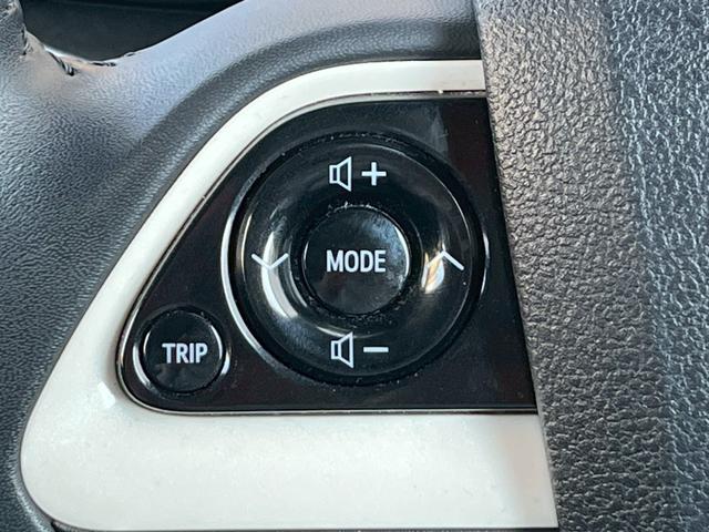 プリウス Ｓ　アルパイン９型ナビ　ＮＥＷ’Ｓ　ＤＥＳＩＧＮフルエアロ　２０２５年製タイヤ装着１７インチＡＷ　バックカメラ　Ｃピラーパネル交換済　トノカバー　ステアリングスイッチ　オートＬＥＤヘッドライト（31枚目）