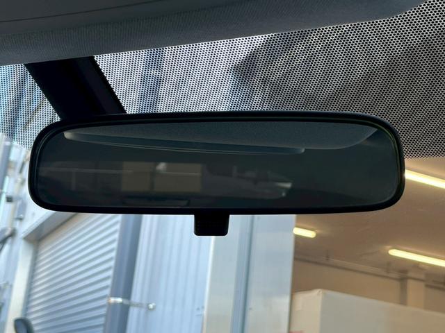 プリウス Ｓ　アルパイン９型ナビ　ＮＥＷ’Ｓ　ＤＥＳＩＧＮフルエアロ　２０２５年製タイヤ装着１７インチＡＷ　バックカメラ　Ｃピラーパネル交換済　トノカバー　ステアリングスイッチ　オートＬＥＤヘッドライト（48枚目）