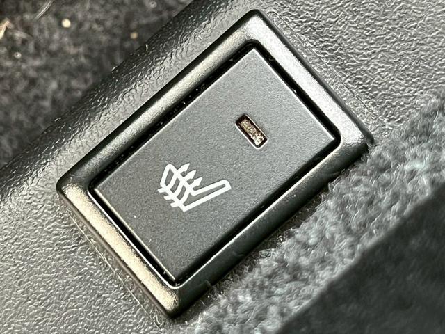 クロスビー ハイブリッドＭＺ　スリートーン　純正８インチナビ　バックカメラ　ＥＴＣ　ストライプデカール　ドアスプラッシュガードパネル　リアソナー　フロアイルミ前席シートヒーター　レーダークルコン　衝突軽減　寒冷地仕様（40枚目）