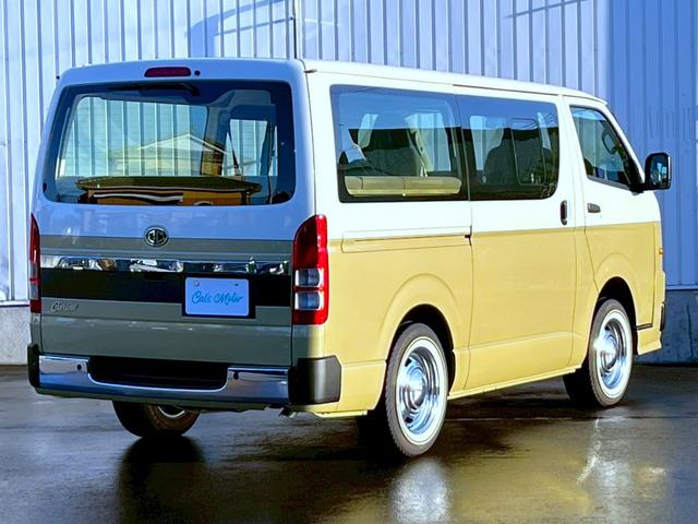 ハイエースバン ロングＤＸ　８ナンバーキャンピングカー　登録済み未使用車　Ｃａｒｉｃａ　Ｃａｌ‘ｓＭｏｔｏｒ　オリジナルカスタマイズカー　ＡＬＰＩＮＥ７型ＤＡ　シーケンシャルＬＥＤヘッドライト　全方位カメラ　ＥＴＣ　ポータル電源（12枚目）