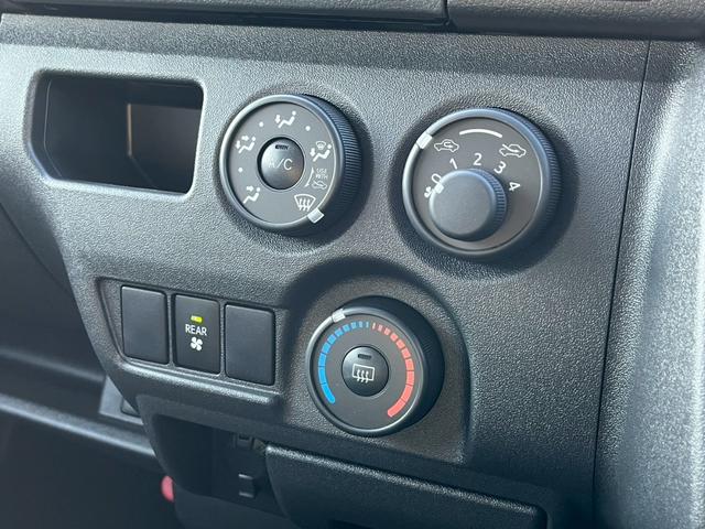 ハイエースバン ロングＤＸ　８ナンバーキャンピングカー　登録済み未使用車　Ｃａｒｉｃａ　Ｃａｌ‘ｓＭｏｔｏｒ　オリジナルカスタマイズカー　ＡＬＰＩＮＥ７型ＤＡ　シーケンシャルＬＥＤヘッドライト　全方位カメラ　ＥＴＣ　ポータル電源（33枚目）