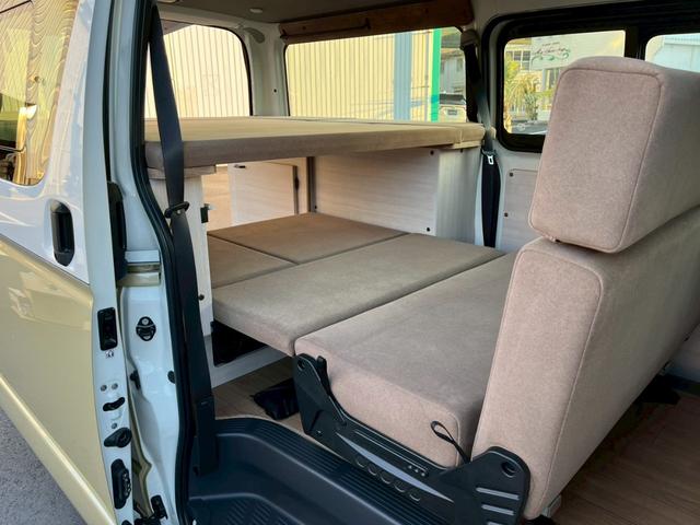 ハイエースバン ロングＤＸ　８ナンバーキャンピングカー　登録済み未使用車　Ｃａｒｉｃａ　Ｃａｌ‘ｓＭｏｔｏｒ　オリジナルカスタマイズカー　ＡＬＰＩＮＥ７型ＤＡ　シーケンシャルＬＥＤヘッドライト　全方位カメラ　ＥＴＣ　ポータル電源（50枚目）