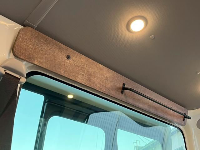 ハイエースバン ロングＤＸ　８ナンバーキャンピングカー　登録済み未使用車　Ｃａｒｉｃａ　Ｃａｌ‘ｓＭｏｔｏｒ　オリジナルカスタマイズカー　ＡＬＰＩＮＥ７型ＤＡ　シーケンシャルＬＥＤヘッドライト　全方位カメラ　ＥＴＣ　ポータル電源（68枚目）