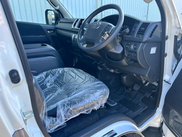 ハイエースバン ロングスーパーGL Carica Cal‘sMotor オリジナルカスタマイズカー 純正デジタルミラー ALPINE7インチナビ シーケンシャル LEDヘッドライト 衝突軽減 全方位カメラ ETC クリアランスソナー(32枚目)