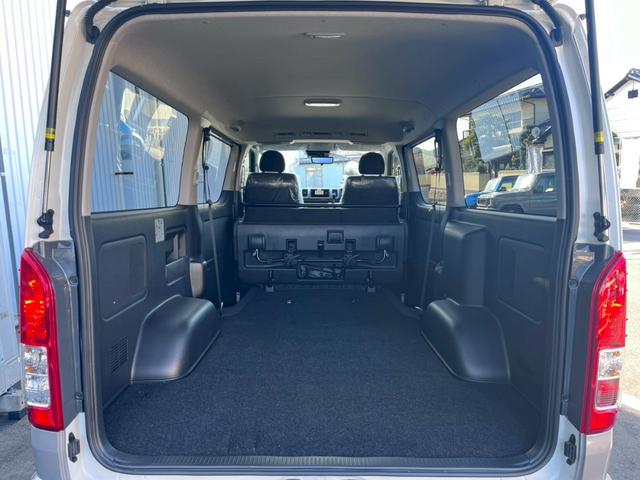 ハイエースバン ロングスーパーGL Carica Cal‘sMotor オリジナルカスタマイズカー 純正デジタルミラー ALPINE7インチナビ シーケンシャル LEDヘッドライト 衝突軽減 全方位カメラ ETC クリアランスソナー(68枚目)