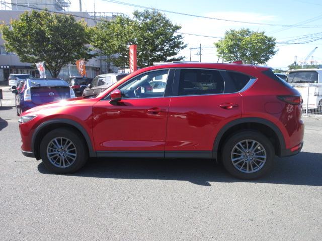 ＣＸ－５ ＸＤ　４ＷＤ　純正ＳＤナビ　マツダコネクト　バック、前、横カメラ　ＥＴＣ　追従クルコン　障害物センサー　後方車両接近通知　スマートキー　プッシュスタート　ドラレコ　ＬＥＤライト　ＡＵＸ・ＵＳＢ　接続　ＢＴ（8枚目）