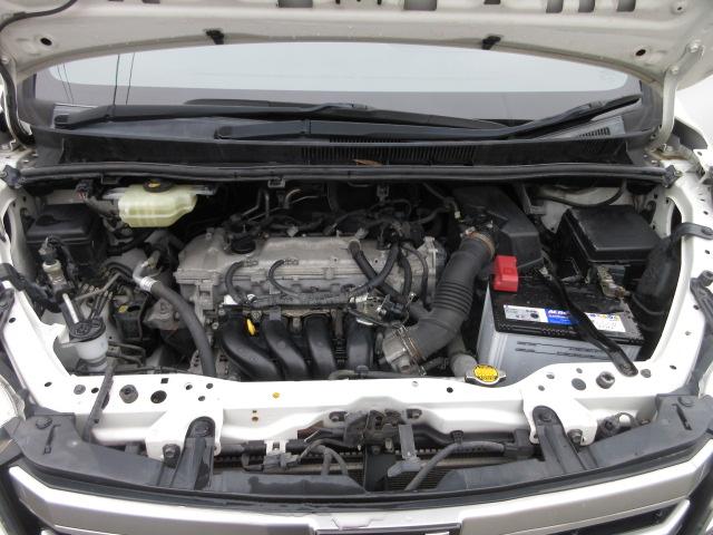 ノア Ｓｉ　４ＷＤ　寒冷地仕様　１オーナー　純正９ｉｎナビＴＶ　バック、フロントカメラ　１１ｉｎフリップダウンモニター　両側パワスラ　ＥＴＣ　ＬＥＤライト　ＢＴ接続　プッシュスタート　ワイパーデアイサー（20枚目）