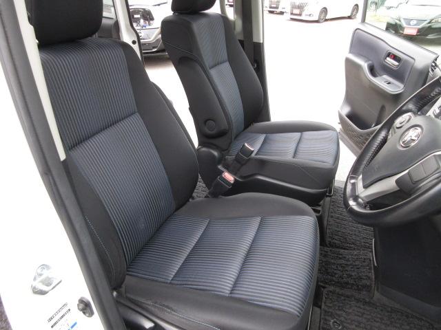 ノア Ｓｉ　４ＷＤ　寒冷地仕様　１オーナー　純正９ｉｎナビＴＶ　バック、フロントカメラ　１１ｉｎフリップダウンモニター　両側パワスラ　ＥＴＣ　ＬＥＤライト　ＢＴ接続　プッシュスタート　ワイパーデアイサー（37枚目）