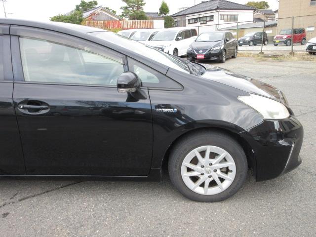 プリウスアルファ Ｓ　７人　純正ナビ　フルセグＴＶ　バックカメラ　障害物センサー　スマートキー・プッシュスタート　ビルトインＥＴＣ　前フォグランプ　純正１６ｉｎアルミホイール　横滑り防止装置　ＢＴ接続　ＣＤ、ＤＶＤ再生（50枚目）