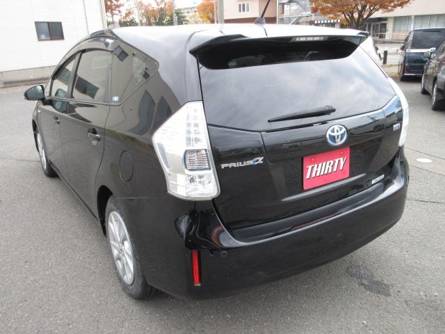 プリウスアルファ Ｓ　７人　純正ナビ　フルセグＴＶ　バックカメラ　障害物センサー　スマートキー・プッシュスタート　ビルトインＥＴＣ　前フォグランプ　純正１６ｉｎアルミホイール　横滑り防止装置　ＢＴ接続　ＣＤ、ＤＶＤ再生（53枚目）