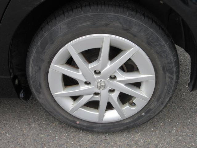 プリウスアルファ Ｓ　７人　純正ナビ　フルセグＴＶ　バックカメラ　障害物センサー　スマートキー・プッシュスタート　ビルトインＥＴＣ　前フォグランプ　純正１６ｉｎアルミホイール　横滑り防止装置　ＢＴ接続　ＣＤ、ＤＶＤ再生（58枚目）