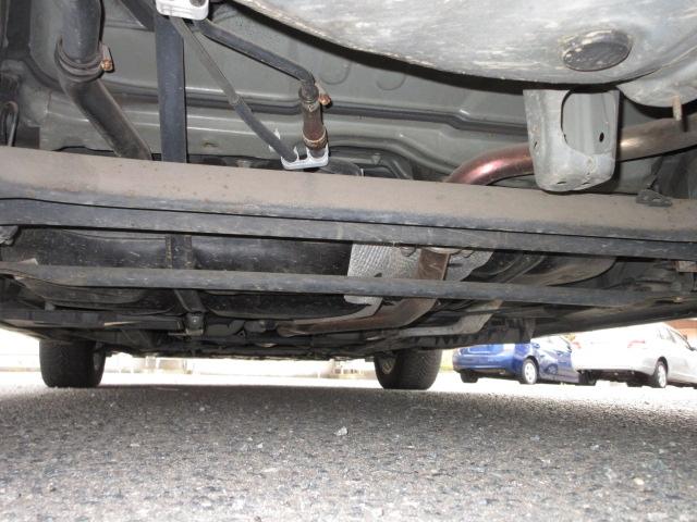 プリウスアルファ Ｓ　７人　純正ナビ　フルセグＴＶ　バックカメラ　障害物センサー　スマートキー・プッシュスタート　ビルトインＥＴＣ　前フォグランプ　純正１６ｉｎアルミホイール　横滑り防止装置　ＢＴ接続　ＣＤ、ＤＶＤ再生（61枚目）