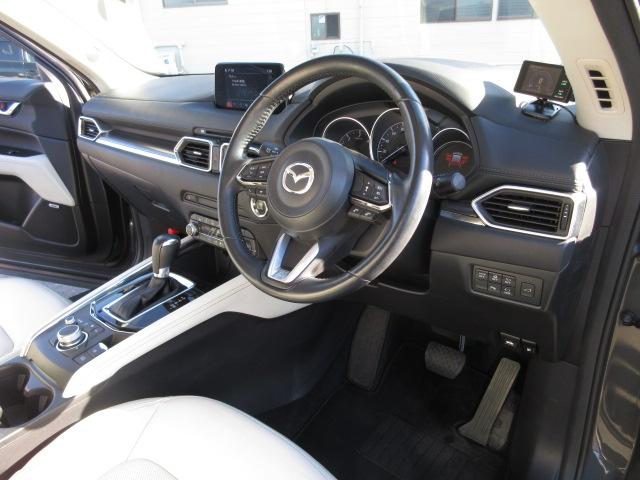 CX-5 XD Lパッケージ 4WD 純正SDナビTV 前・横・バックカメラ BOSEスピーカー ヘッドアップディスプレイ シート・ステアヒーターパワーテールゲート ETC 追従クルコン 衝突軽減ブレーキ ドラレコ 障害物センサー(12枚目)