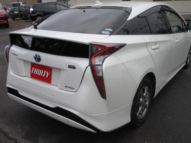 プリウス A 4WD セーフティーセンス 寒冷地仕様 純正9inナビ Bカメラ ドラレコ HUD パーキングアシスト LEDライト・フォグ ビルトインETC Aハイビーム プッシュスタート クルコン 自動防眩ミラー(50枚目)