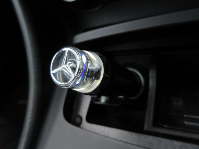 CLA45 AMG 4マチック CLA45 AMG 4マチック(5名) ナビ フルセグTV Bluetooth バックカメラ クルコン 追突防止アシスト HID サンルーフ 黒革シート AMGエンボスロゴシフトレバー スタッドレス付(31枚目)
