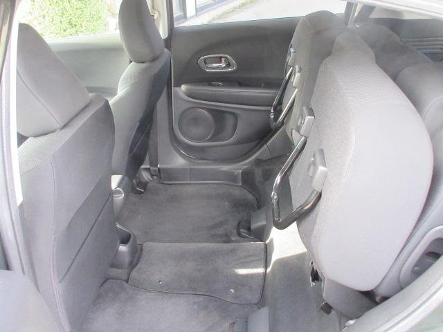 ハイブリッドX 4WD ナビ フルセグTV Bluetooth DVD再生 バックカメラ LEDライト フロントワイパーデアイサー 衝突被害軽減ブレーキ シートヒーター クルコン エンジンスターター スタッドレス有(31枚目)
