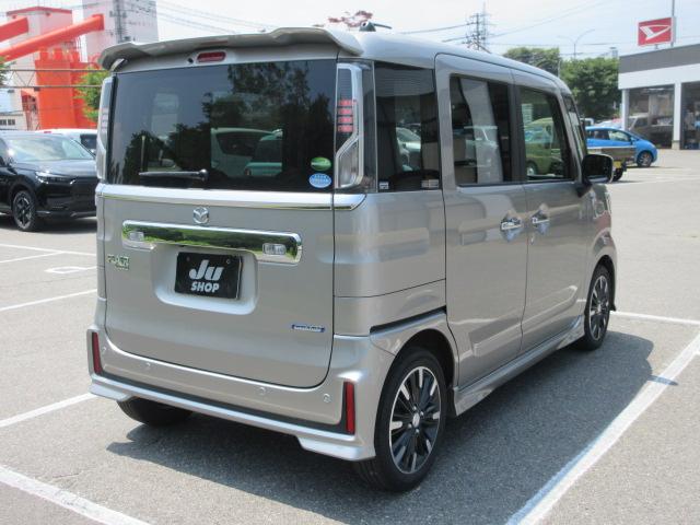 フレアワゴンカスタムスタイル ハイブリッドＸＳ　両側電動スライドドア　ナビ　フルセグＴＶ　Ｂｌｕｅｔｏｏｔｈオーディオ　ＣＤ＆ＤＶＤ再生機能　バックカメラ　ＬＥＤヘッドランプ　クルーズコントロール　シートヒーター　リアサンシェード（10枚目）