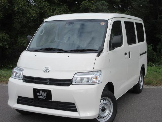 タウンエースバン ＧＬ　４ＷＤ　登録済未使用車　スマートアシスト　パワーウィンドウ　キーレス　エアコン　パワステ　ＬＥＤヘッドランプ（3枚目）