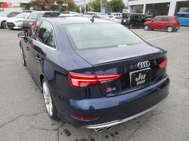 S3セダン ベースグレード 4WD ナビ フルセグTV Bluetooth CD&DVD再生 バックカメラ 追従型クルコン ハーフレザーシート LEDヘッドランプ ETC パワーシート シートヒーター ドラレコ レーダー探知機(10枚目)