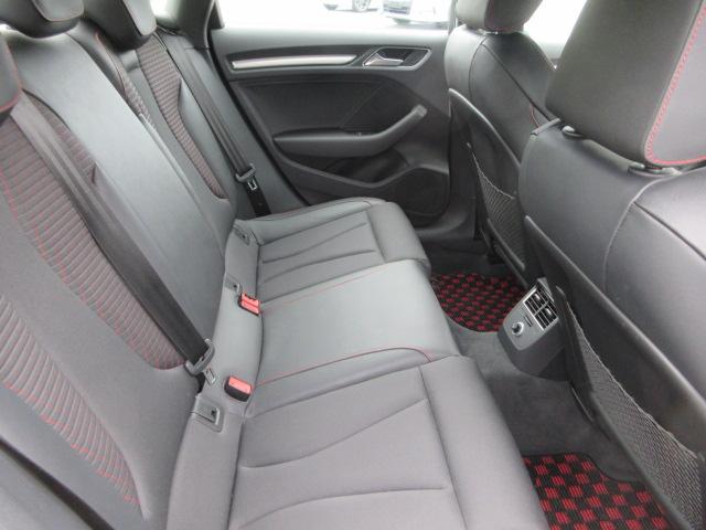 S3セダン ベースグレード 4WD ナビ フルセグTV Bluetooth CD&DVD再生 バックカメラ 追従型クルコン ハーフレザーシート LEDヘッドランプ ETC パワーシート シートヒーター ドラレコ レーダー探知機(26枚目)