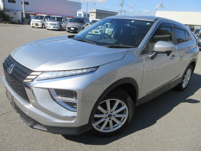 エクリプスクロスPHEV M 4WD ナビ フルセグTV CD&DVD再生機能 Bluetoothオーディオ バックカメラ ETC クルーズコントロール 衝突被害軽減ブレーキ ドライブレコーダー プッシュスタート 充電ケーブル(3枚目)