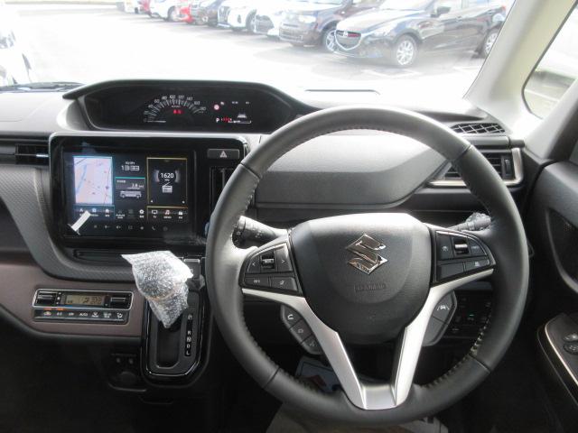 ソリオバンディット ハイブリッドMV 4WD スズキコネクトナビ 登録済未使用車 フルセグTV Bluetooth 全方位モニター シートヒーター LEDヘッド&フォグランプ 両側電動スライドドア 追従型クルコン USB入力端子 HUD(13枚目)