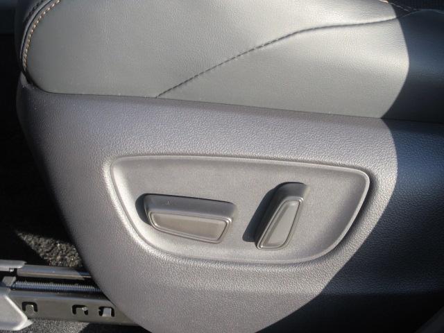 ハリアー G レザーパッケージ 4WD トヨタセーフティセンス フルセグTV Bluetoothオーディオ バックカメラ デジタルインナーミラー 黒革シート パワーシート LEDヘッドランプ USB入力端子 ETC パワーリアゲート(32枚目)