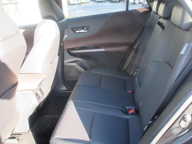 ハリアー G レザーパッケージ 4WD トヨタセーフティセンス フルセグTV Bluetoothオーディオ バックカメラ デジタルインナーミラー 黒革シート パワーシート LEDヘッドランプ USB入力端子 ETC パワーリアゲート(33枚目)