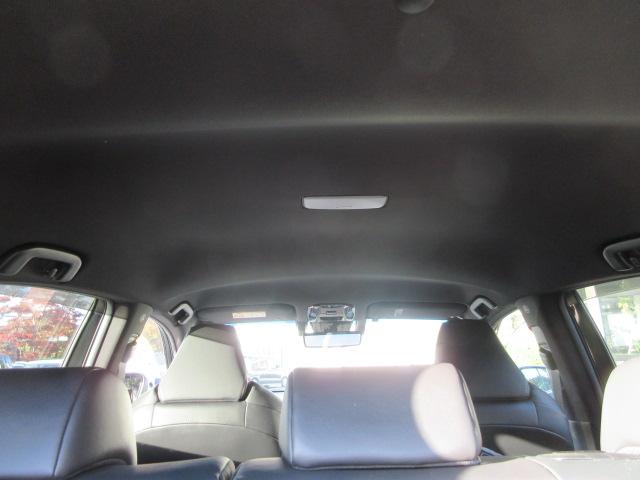 ハリアー G レザーパッケージ 4WD トヨタセーフティセンス フルセグTV Bluetoothオーディオ バックカメラ デジタルインナーミラー 黒革シート パワーシート LEDヘッドランプ USB入力端子 ETC パワーリアゲート(38枚目)