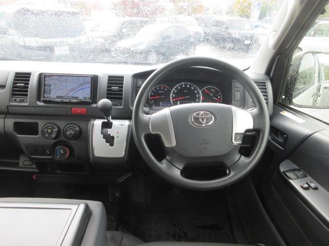 ハイエースバン ロングDX 4WD ナビ Bluetoothオーディオ CD&DVD再生機能 バックカメラ ETC ドライブレコーダー 衝突被害軽減ブレーキ 車線逸脱警報(13枚目)