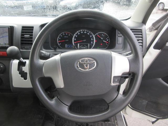 ハイエースバン ロングDX 4WD ナビ Bluetoothオーディオ CD&DVD再生機能 バックカメラ ETC ドライブレコーダー 衝突被害軽減ブレーキ 車線逸脱警報(14枚目)