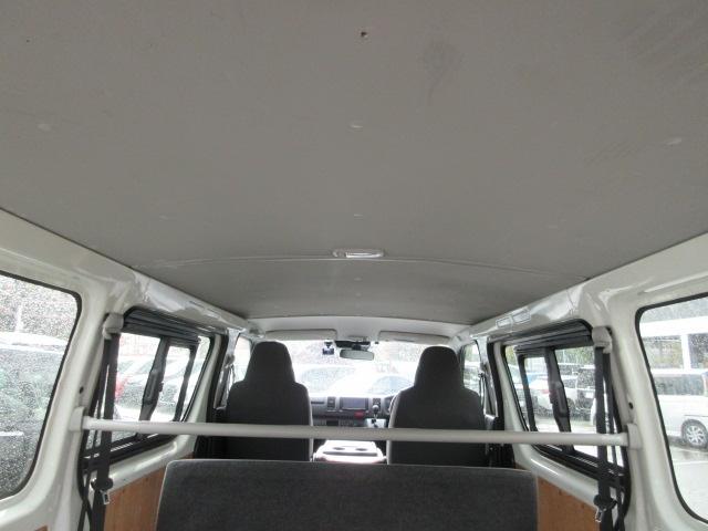 ハイエースバン ロングDX 4WD ナビ Bluetoothオーディオ CD&DVD再生機能 バックカメラ ETC ドライブレコーダー 衝突被害軽減ブレーキ 車線逸脱警報(28枚目)