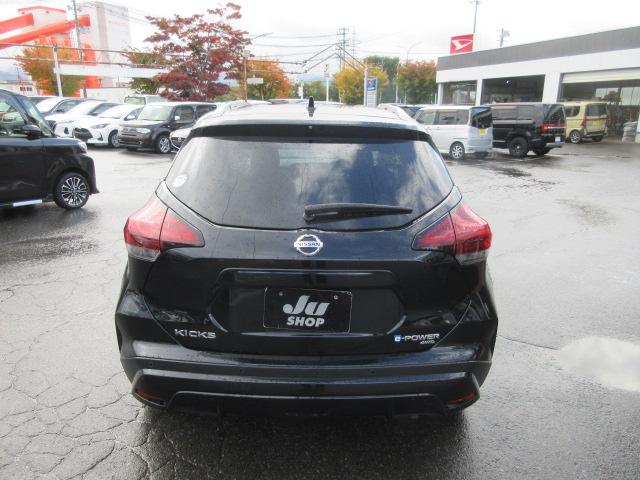 キックス X FOUR 4WD プロパイロット ナビ アラウンドビュー CD再生 Bluetooth クルーズコントロール エマージェンシーブレーキ ETC LEDヘッドランプ ブルーステッチシート ステアリングヒーター(11枚目)