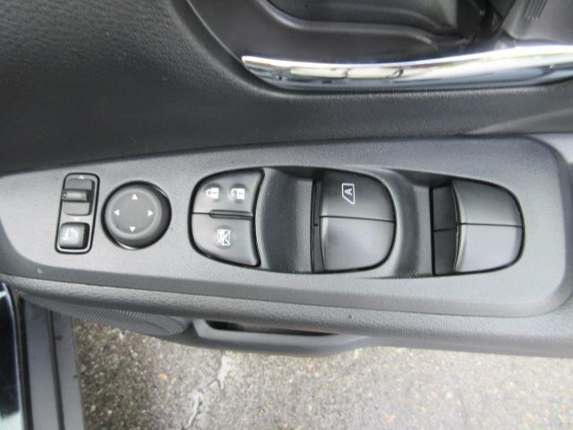 キックス X FOUR 4WD プロパイロット ナビ アラウンドビュー CD再生 Bluetooth クルーズコントロール エマージェンシーブレーキ ETC LEDヘッドランプ ブルーステッチシート ステアリングヒーター(24枚目)