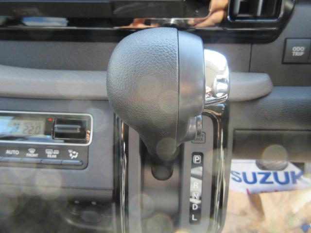 ソリオ ハイブリッドＭＸ　４ＷＤ　登録済未使用車　スズキセーフティサポート　左側電動スライドドア　ＵＳＢ入力端子　リアサンシェード　クルーズコントロール（17枚目）