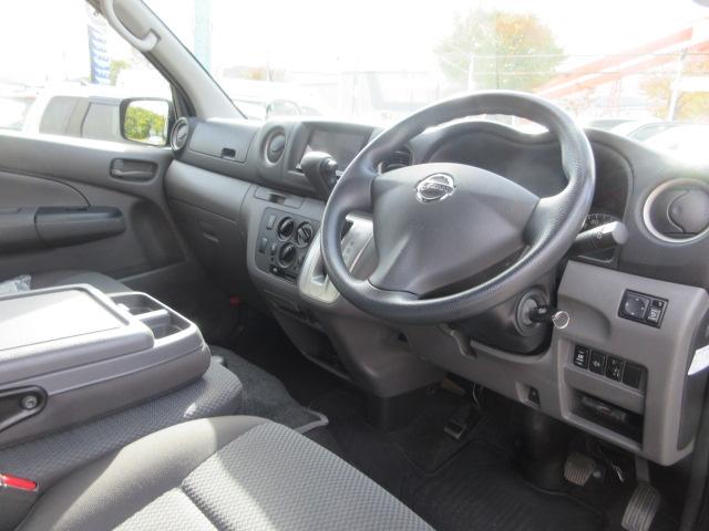 NV350キャラバンバン ロングDXターボ 4WD ナビ フルセグTV Bluetooth CD&DVD再生機能 バックカメラ ETC(22枚目)
