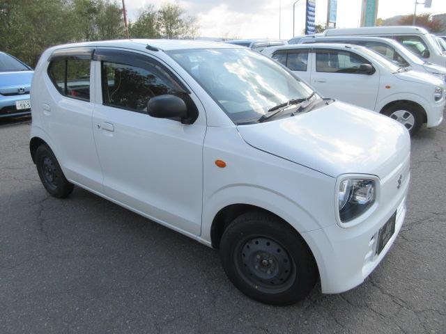 アルト Ｌ　４ＷＤ　スズキセーフティサポート　ナビ　Ｂｌｕｅｔｏｏｔｈオーディオ　バックカメラ　法人ワンオーナー　頸部衝撃緩和ヘッドレスト　オートライト　アイドリングストップ　衝突安全ボディ（5枚目）