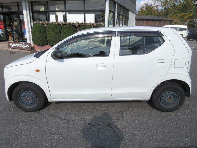 アルト Ｌ　４ＷＤ　スズキセーフティサポート　ナビ　Ｂｌｕｅｔｏｏｔｈオーディオ　バックカメラ　法人ワンオーナー　頸部衝撃緩和ヘッドレスト　オートライト　アイドリングストップ　衝突安全ボディ（7枚目）