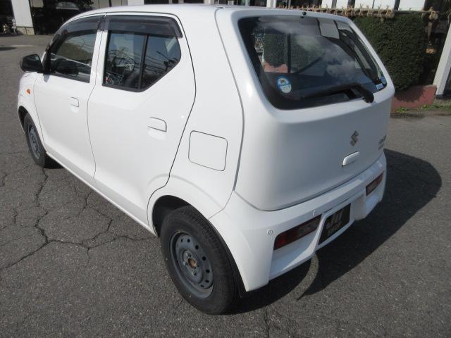 アルト Ｌ　４ＷＤ　スズキセーフティサポート　ナビ　Ｂｌｕｅｔｏｏｔｈオーディオ　バックカメラ　法人ワンオーナー　頸部衝撃緩和ヘッドレスト　オートライト　アイドリングストップ　衝突安全ボディ（10枚目）