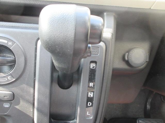 アルト Ｌ　４ＷＤ　スズキセーフティサポート　ナビ　Ｂｌｕｅｔｏｏｔｈオーディオ　バックカメラ　法人ワンオーナー　頸部衝撃緩和ヘッドレスト　オートライト　アイドリングストップ　衝突安全ボディ（16枚目）