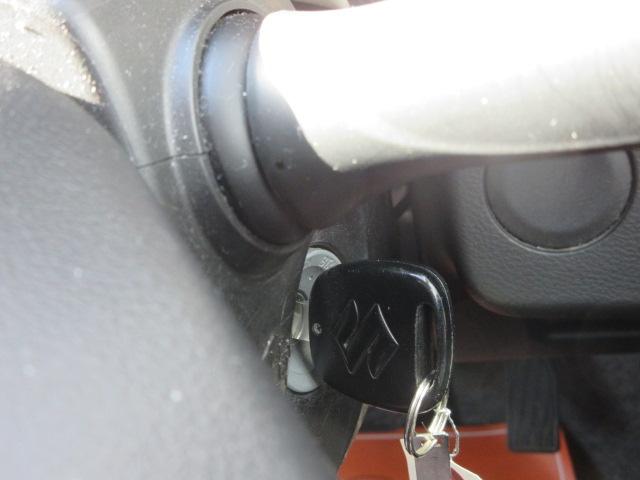 アルト Ｌ　４ＷＤ　スズキセーフティサポート　ナビ　Ｂｌｕｅｔｏｏｔｈオーディオ　バックカメラ　法人ワンオーナー　頸部衝撃緩和ヘッドレスト　オートライト　アイドリングストップ　衝突安全ボディ（19枚目）