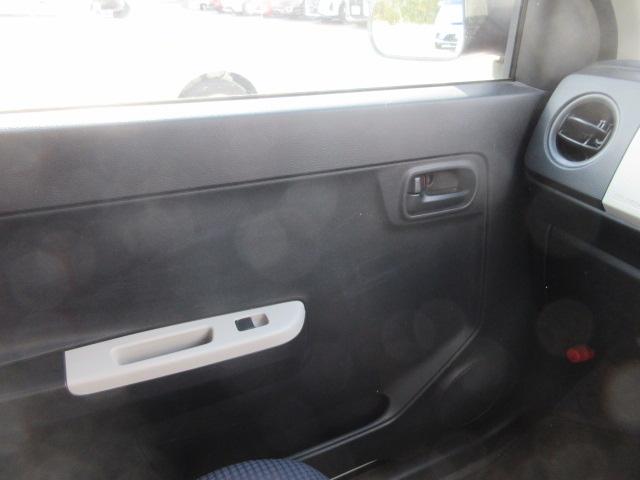 アルト Ｌ　４ＷＤ　スズキセーフティサポート　ナビ　Ｂｌｕｅｔｏｏｔｈオーディオ　バックカメラ　法人ワンオーナー　頸部衝撃緩和ヘッドレスト　オートライト　アイドリングストップ　衝突安全ボディ（22枚目）