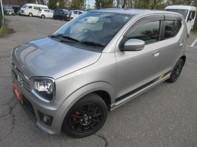 アルトワークス ベースグレード　４ＷＤ　ＨＩＤライト　フォグランプ　ビルトインＥＴＣ　プッシュスタート　レカロシート　５速マニュアル車　オートライト　　スマートキー　横滑り防止　衝突安全ボディ（3枚目）
