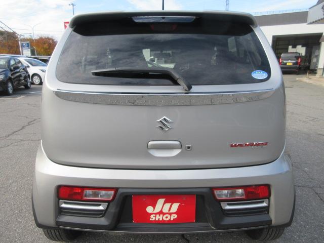 アルトワークス ベースグレード　４ＷＤ　ＨＩＤライト　フォグランプ　ビルトインＥＴＣ　プッシュスタート　レカロシート　５速マニュアル車　オートライト　　スマートキー　横滑り防止　衝突安全ボディ（9枚目）