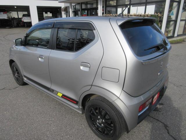 アルトワークス ベースグレード　４ＷＤ　ＨＩＤライト　フォグランプ　ビルトインＥＴＣ　プッシュスタート　レカロシート　５速マニュアル車　オートライト　　スマートキー　横滑り防止　衝突安全ボディ（10枚目）