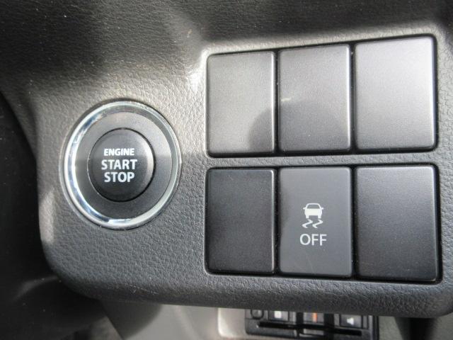 アルトワークス ベースグレード　４ＷＤ　ＨＩＤライト　フォグランプ　ビルトインＥＴＣ　プッシュスタート　レカロシート　５速マニュアル車　オートライト　　スマートキー　横滑り防止　衝突安全ボディ（18枚目）