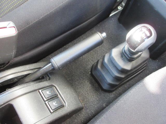 ジムニー ＸＣ　４ＷＤ　スズキセーフティサポート　ナビ　フルセグＴＶ　Ｂｌｕｅｔｏｏｔｈ　ＣＤ＆ＤＶＤ　ＥＴＣ　ＬＥＤヘッドランプ　フォグランプ　クルコン　シートヒーター　荷室カーペット　プッシュスタート　冬タイヤ有（21枚目）