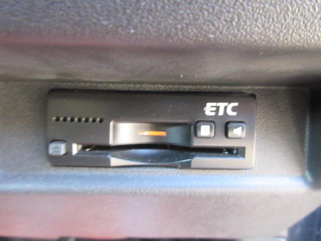 ジムニー ＸＣ　４ＷＤ　スズキセーフティサポート　ナビ　フルセグＴＶ　Ｂｌｕｅｔｏｏｔｈ　ＣＤ＆ＤＶＤ　ＥＴＣ　ＬＥＤヘッドランプ　フォグランプ　クルコン　シートヒーター　荷室カーペット　プッシュスタート　冬タイヤ有（23枚目）