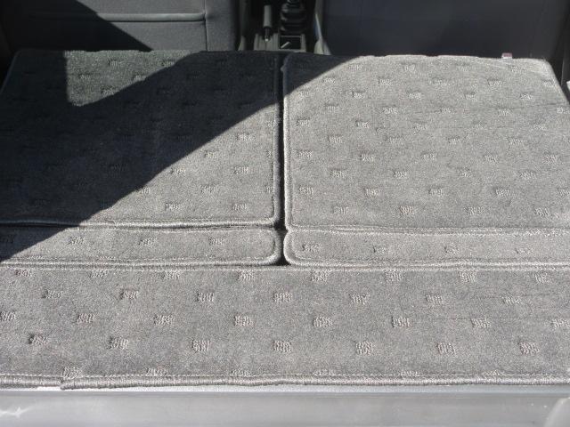 ジムニー ＸＣ　４ＷＤ　スズキセーフティサポート　ナビ　フルセグＴＶ　Ｂｌｕｅｔｏｏｔｈ　ＣＤ＆ＤＶＤ　ＥＴＣ　ＬＥＤヘッドランプ　フォグランプ　クルコン　シートヒーター　荷室カーペット　プッシュスタート　冬タイヤ有（30枚目）